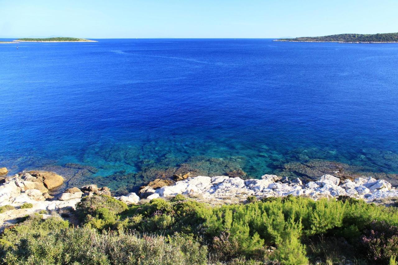 Apartments By The Sea Milna, Vis - 8944 Exterior photo